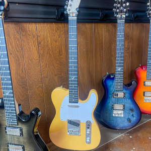 Overhead Electric Blonde Texan Travel Guitar With White Pick Guard - OT990BD (One of a Kind)